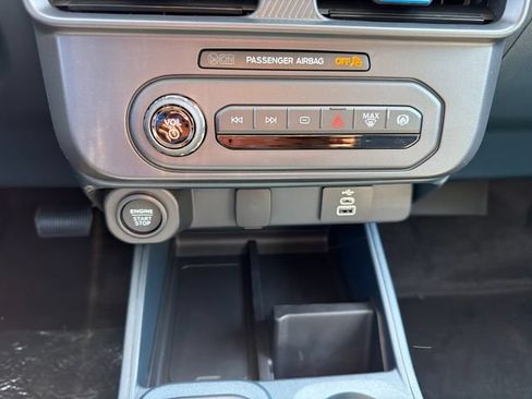 New 2026 Ford Maverick Lobo AWD/4WD image 31