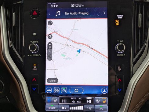 Used 2021 Subaru Outback Touring XT image 10