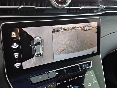 Used 2023 Maserati Grecale Modena image 19