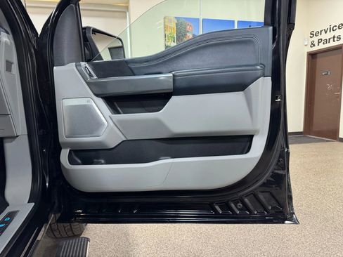 Used 2022 Ford F150 Limited image 26