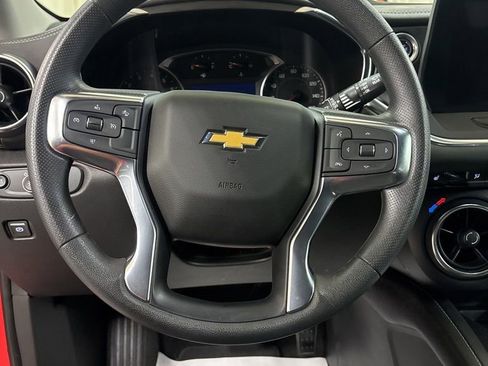 Used 2025 Chevrolet Blazer LT w/ Convenience Package AWD/4WD image 13