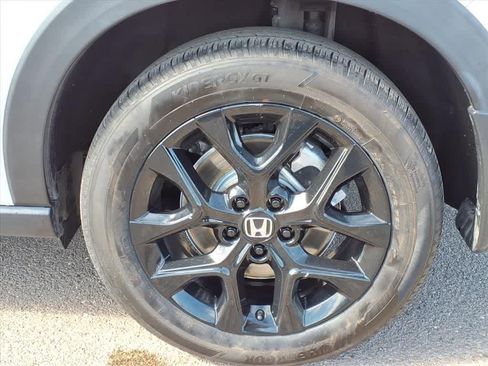 Used 2023 Honda HR-V Sport image 8
