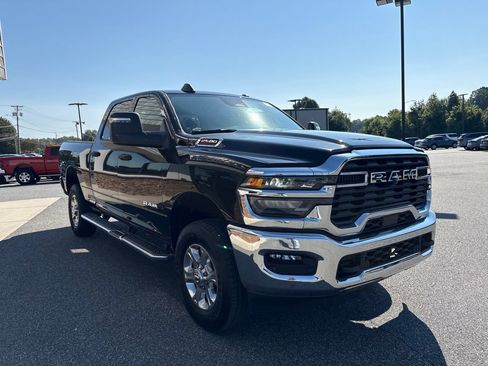 Used 2026 RAM 2500 Big Horn AWD/4WD image 11