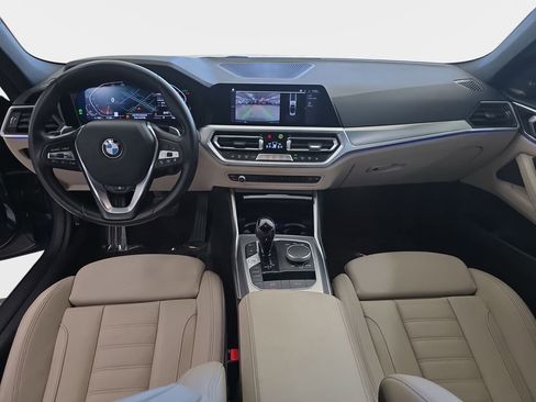 Used 2023 BMW 430i Convertible w/ Premium Package image 12