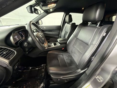 Used 2018 Jeep Grand Cherokee Altitude image 13