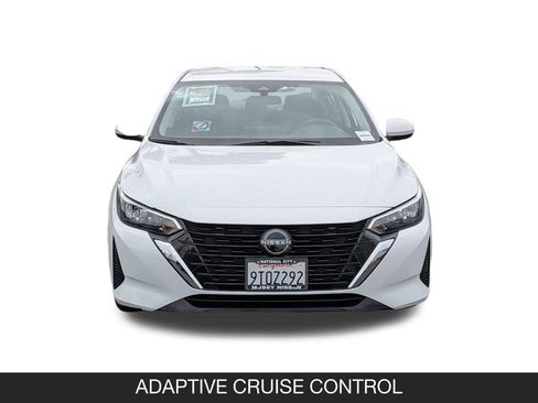 Used 2024 Nissan Sentra SV FWD image 4