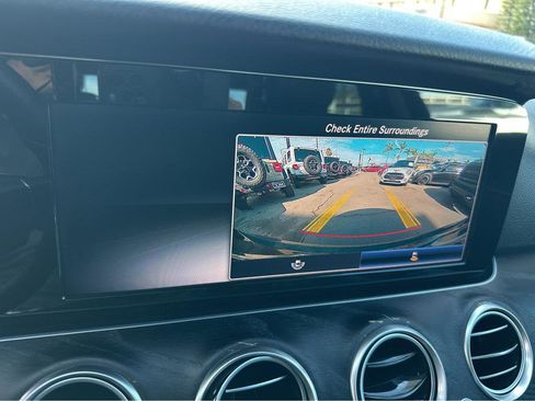 Used 2019 Mercedes-Benz E 300 image 6