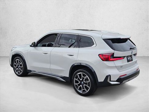 Used 2025 BMW X1 xDrive28i w/ Premium Package image 8