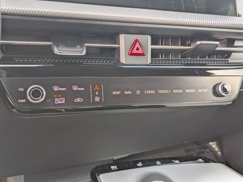 Certified 2024 Kia EV6 GT-Line w/ GT-Line White Seat Package image 26