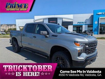 New 2026 Chevrolet Silverado 1500 Custom Trail Boss w/ Dark Appearance Package