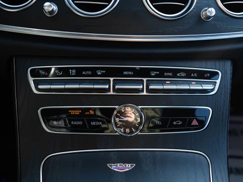 Used 2019 Mercedes-Benz E 53 AMG 4MATIC Sedan image 35