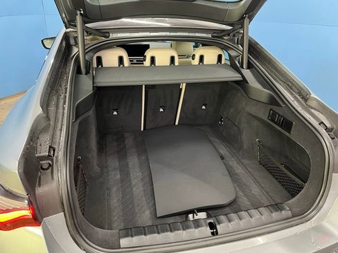 Used 2023 BMW i4 eDrive40 w/ Premium Package image 23