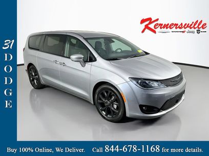 Used 2019 Chrysler Pacifica Touring Plus w/ Advanced Safetytec Group