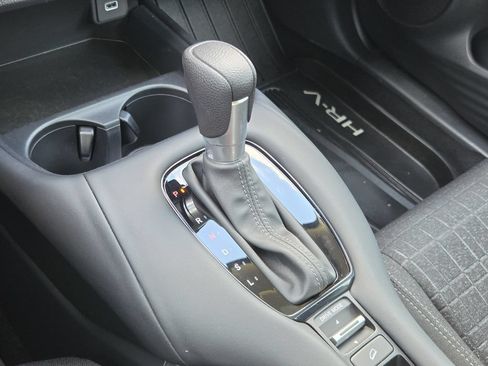 Certified 2025 Honda HR-V LX image 22