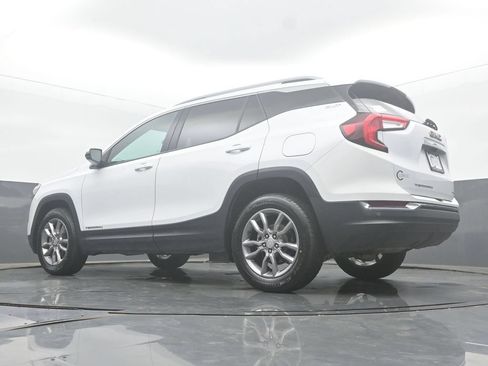 Used 2022 GMC Terrain SLT AWD/4WD image 46