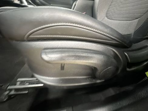 Used 2023 Kia Seltos S image 15