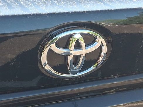 Used 2024 Toyota Corolla LE FWD image 30