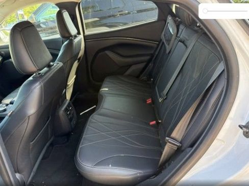 Used 2021 Ford Mustang Mach-E Select w/ Comfort/Appearance Package AWD/4WD image 6