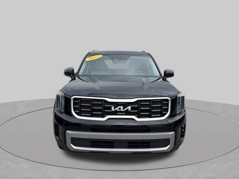 Used 2023 Kia Telluride S w/ S Sunroof Package FWD image 2