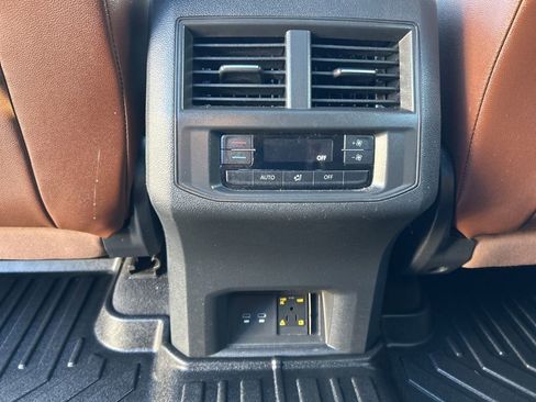 Used 2021 Volkswagen Atlas SE w/ Panoramic Sunroof Package image 30