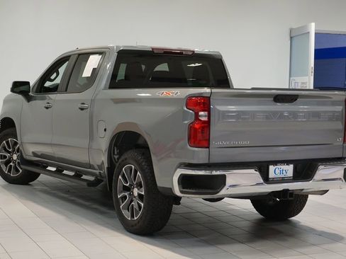 Used 2024 Chevrolet Silverado 1500 LT image 8