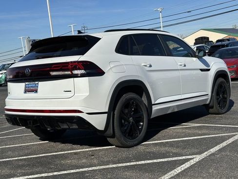 New 2026 Volkswagen Atlas Cross Sport SEL R-Line AWD/4WD image 7