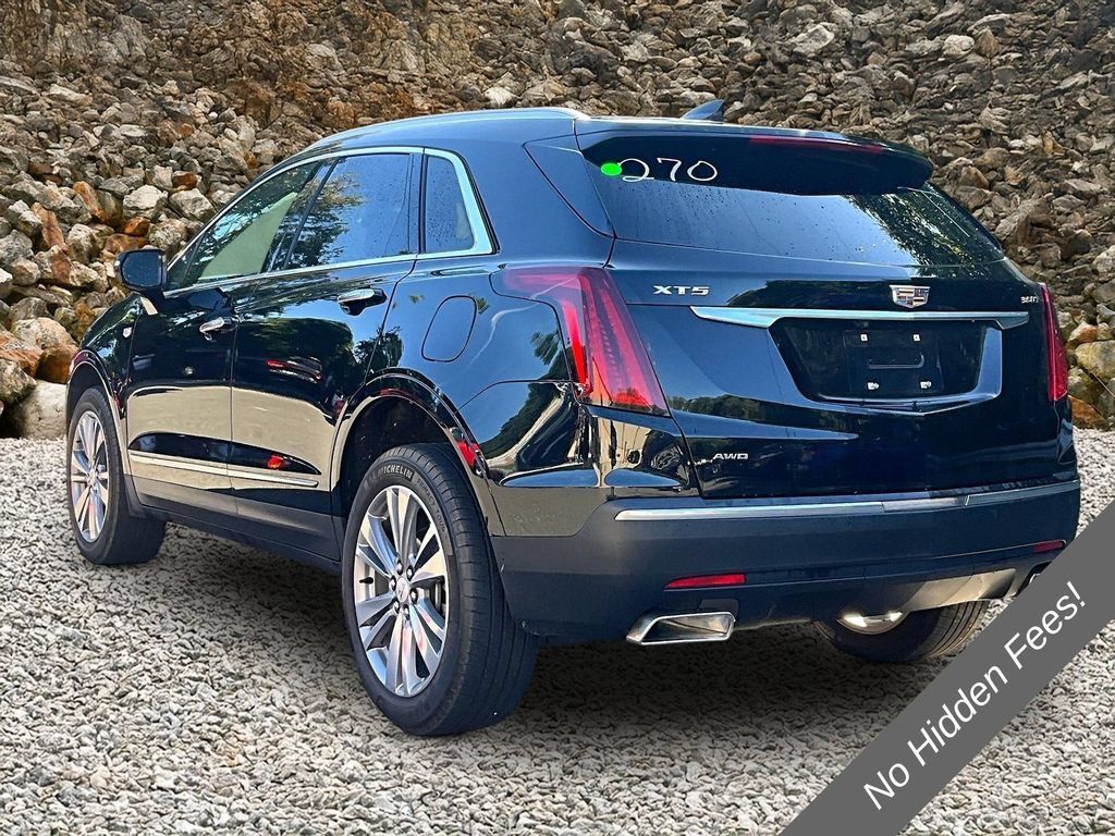 Used 2022 Cadillac XT5 Luxury AWD/4WD image 11