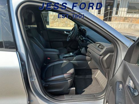 Used 2023 Ford Escape ST-Line image 37