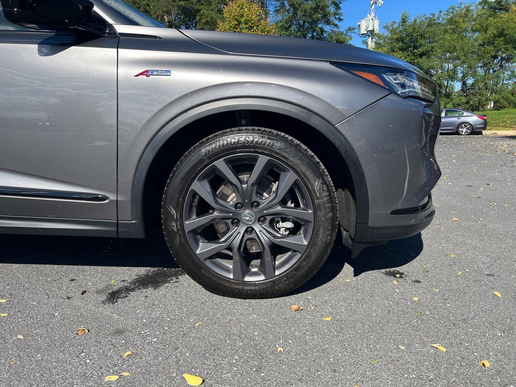 Used 2023 Acura MDX A-Spec AWD/4WD image 32