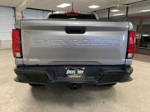 Used 2023 Chevrolet Colorado Trail Boss w/ Technology Package AWD/4WD image 6