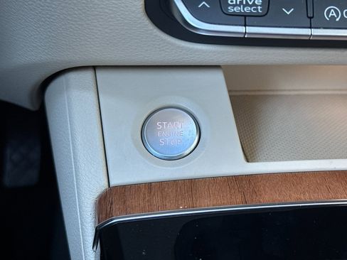 Used 2021 Audi Q5 2.0T Premium w/ Convenience Package image 21