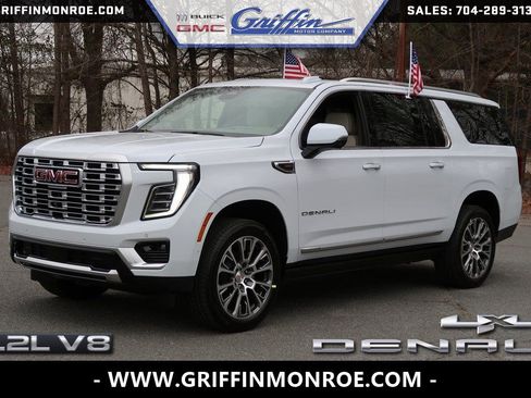 New 2026 GMC Yukon XL Denali w/ Sun & Power Step Package image 25