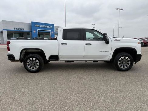 Certified 2025 Chevrolet Silverado 2500 Custom w/ Custom Value Package image 10