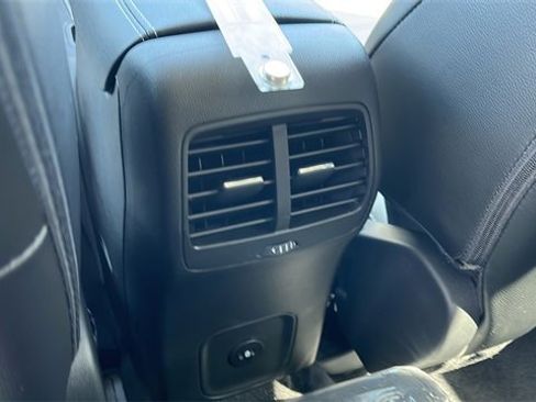 Used 2024 Ford Escape SE w/ PHEV Premium Package FWD image 23