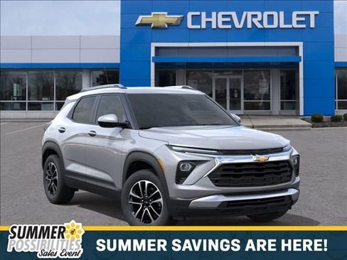 New 2026 Chevrolet TrailBlazer LT w/ Driver Confidence Package AWD/4WD image 7