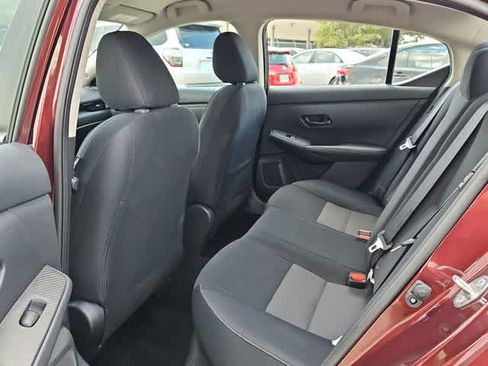 Used 2024 Nissan Sentra SV FWD image 16
