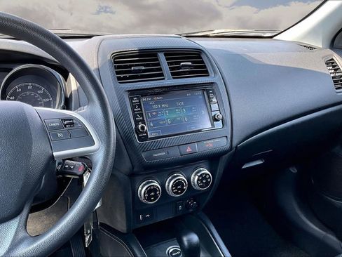 Used 2024 Mitsubishi Outlander Sport AWD image 9