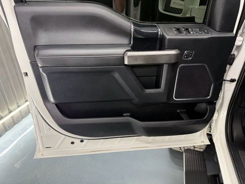 Used 2020 Ford F250 Platinum image 17