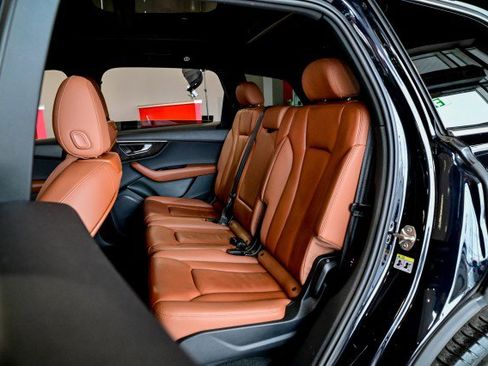 Used 2021 Audi Q7 3.0T Premium image 20