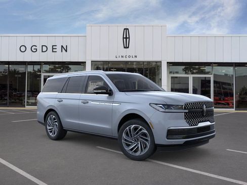 New 2026 Lincoln Navigator Reserve AWD/4WD image 7