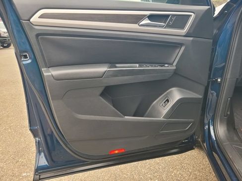 Used 2019 Volkswagen Atlas SE AWD/4WD image 16