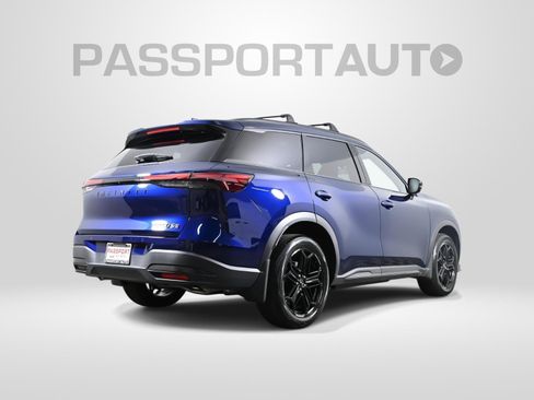 Used 2026 INFINITI QX60 Sport w/ Dark Cargo Package image 8