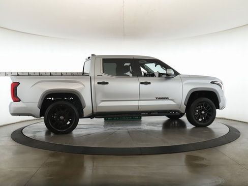 Used 2024 Toyota Tundra Limited image 6