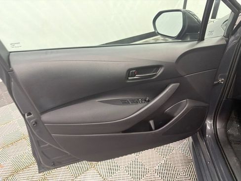Used 2024 Toyota Corolla LE FWD image 10