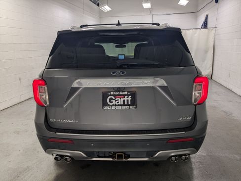 Used 2023 Ford Explorer Platinum w/ Premium Technology Package AWD/4WD image 8