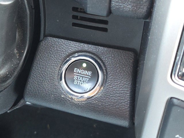 Used 2020 Ford F350 Lariat AWD/4WD image 46