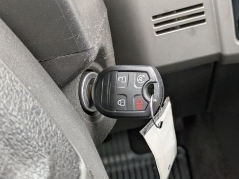 Used 2011 Ford F150 Raptor w/ Raptor Luxury Pkg image 28