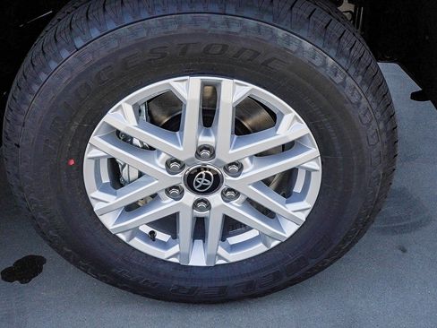 New 2026 Toyota Tundra SR5 image 10