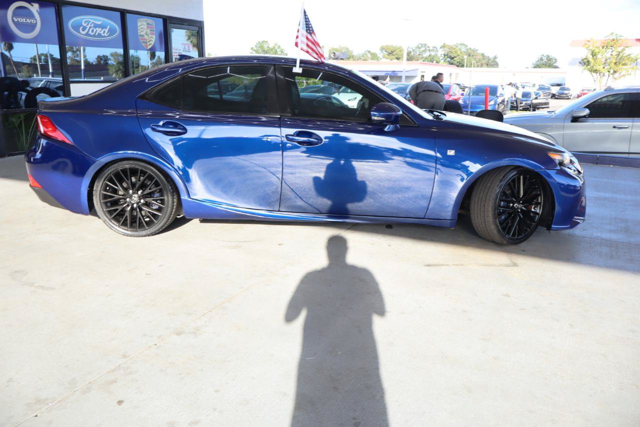 Used 2016 Lexus IS 300 AWD w/ F Sport Package image 6