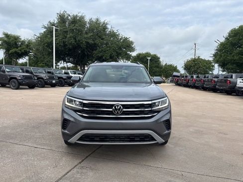 Used 2021 Volkswagen Atlas SE FWD image 2
